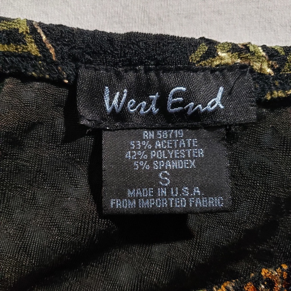 *West End* Floral maxi skirt, small - Picture 6 of 7